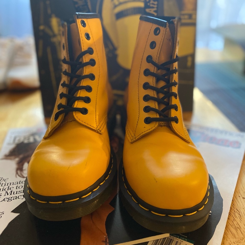 1460 Yellow Dr. Martens Excellent Condition